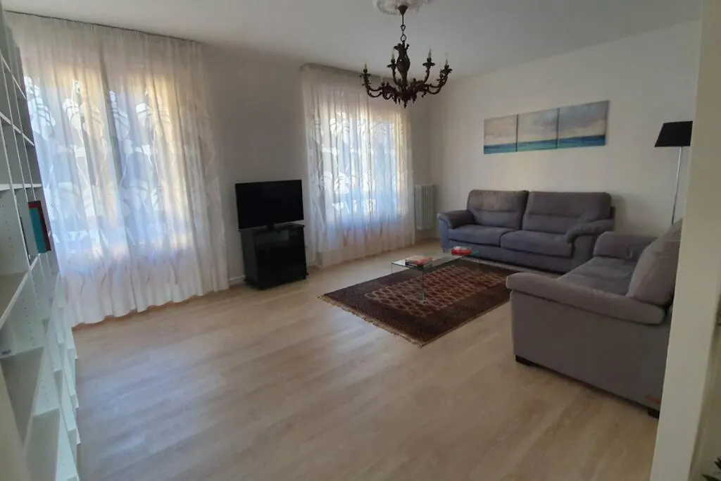 Apartment Appartamento Gioele Prato